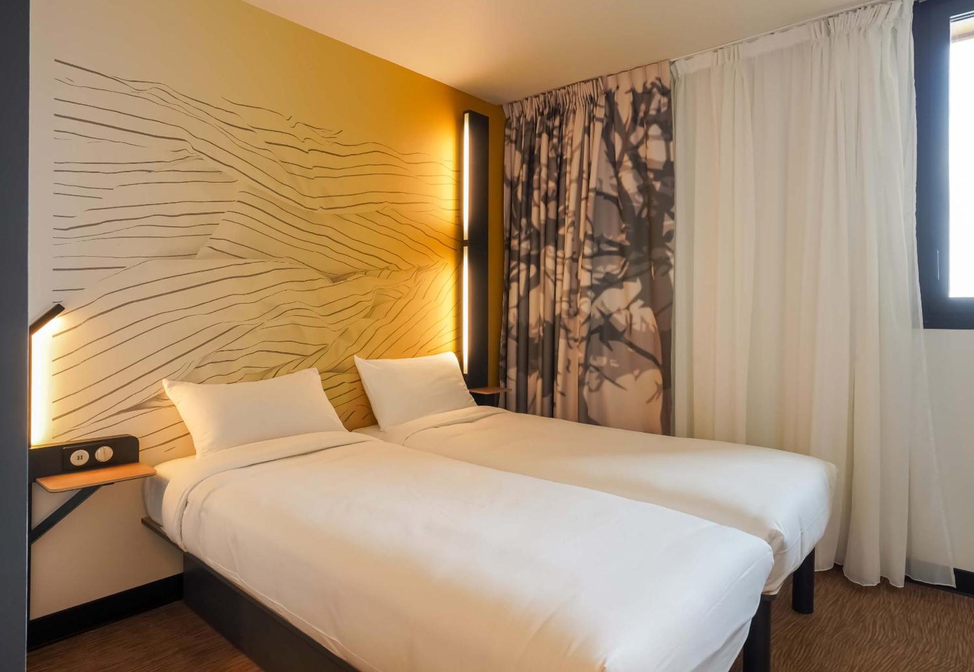 B&B Hotel Paris Porte D'Orleans Montrouge Exteriör bild