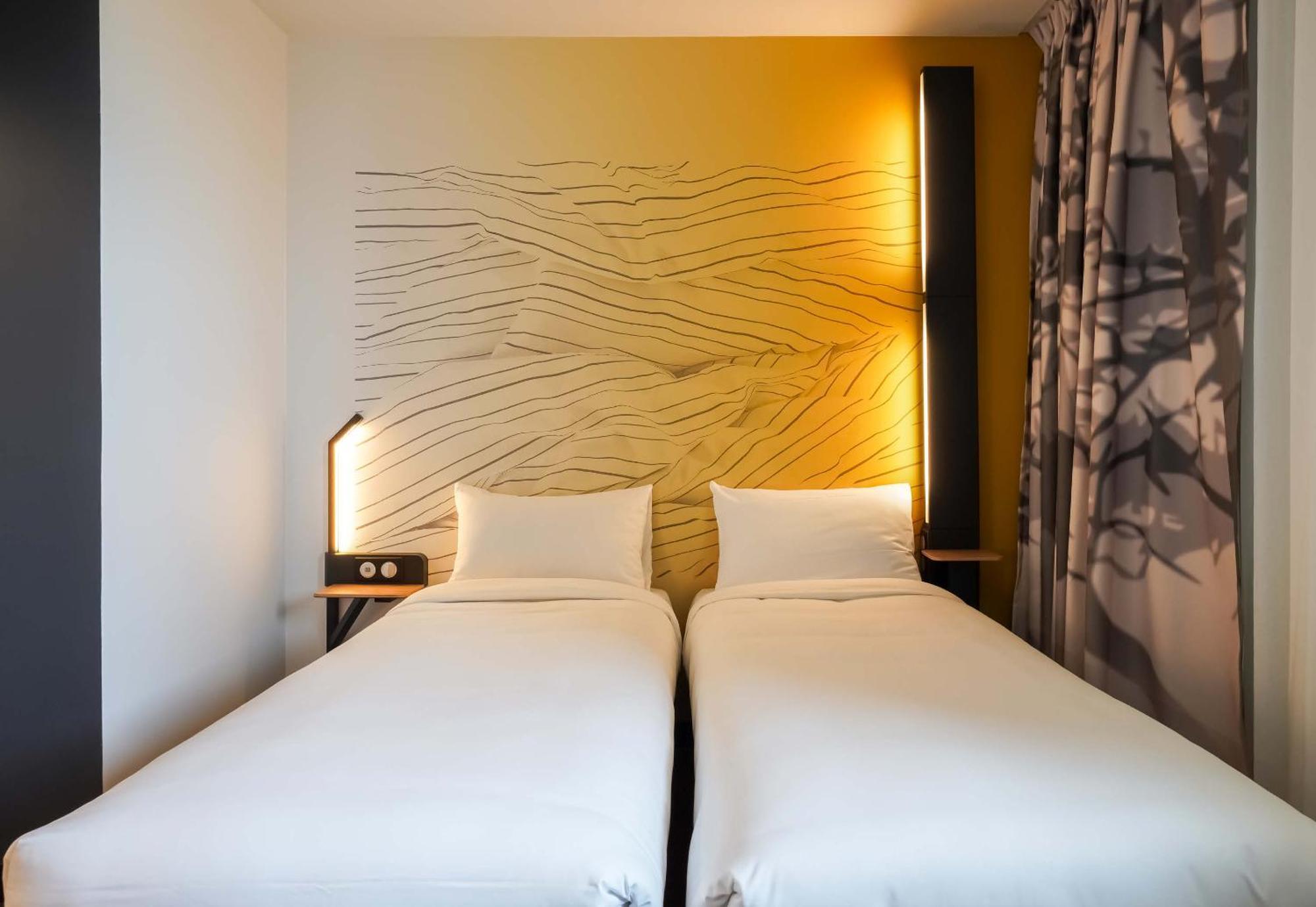 B&B Hotel Paris Porte D'Orleans Montrouge Exteriör bild