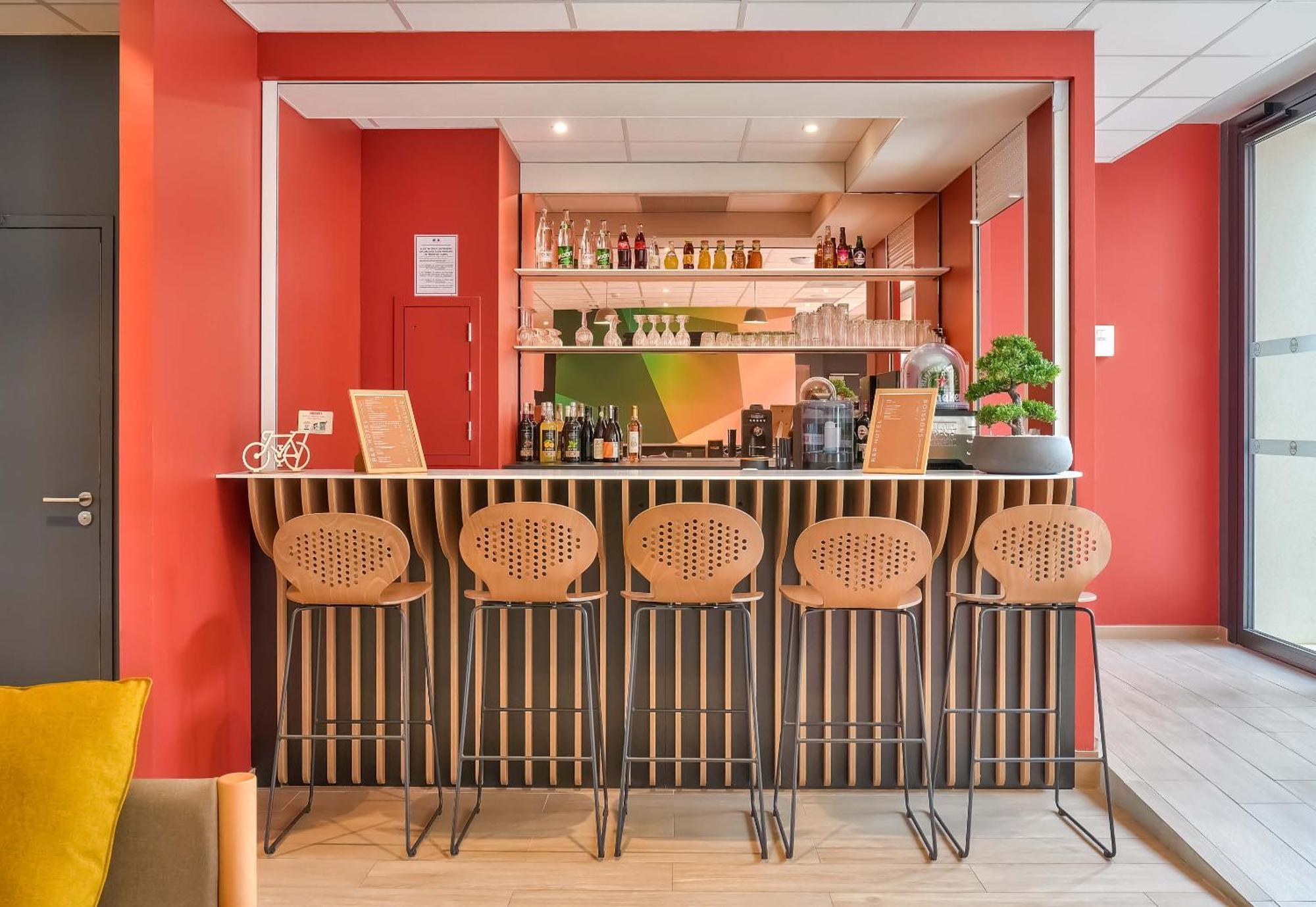 B&B Hotel Paris Porte D'Orleans Montrouge Exteriör bild